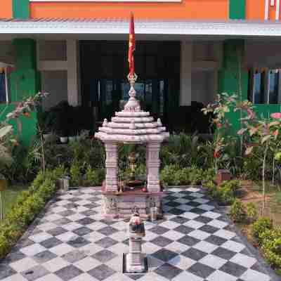 Mayfair World Cup Village Hotel Exterior