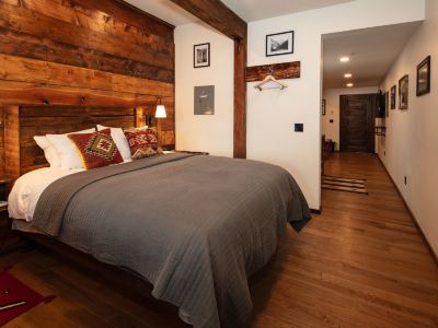 The Frenchman Suites