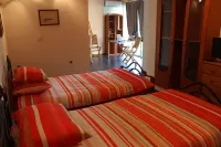 Galeria in the Garden Hotels in Kuklen