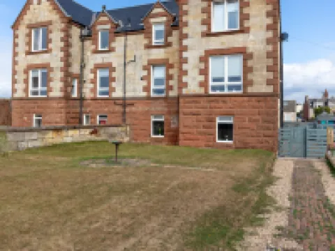 Shore View - Donnini Apartments Hotels in Prestwick