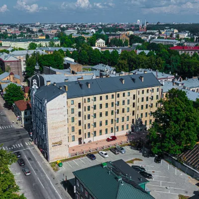 Aparthotel Amella Hotels near Bisumuiza