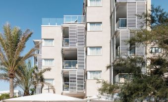 Pure Salt Residences