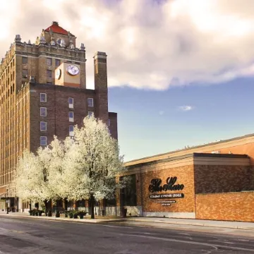 Marcus Whitman Hotel