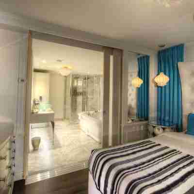 Hôtel Plaza Québec par JARO Rooms