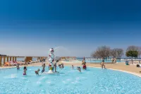 Apartments Katoro Plava Laguna - Beach