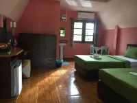 Panichat Resort Hotels in Koh Kha