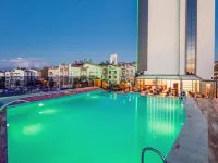 Holiday Inn ANTALYA - LARA by IHG - 5 tähden