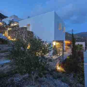 Far Out Hotel & Spa Hotel Exterior