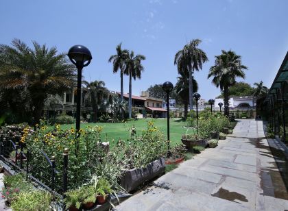 Hotel Yatrik