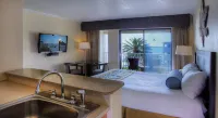 Oceans Pointe, an inspired Bayview condo, Htd Pool Hotels in Tampa