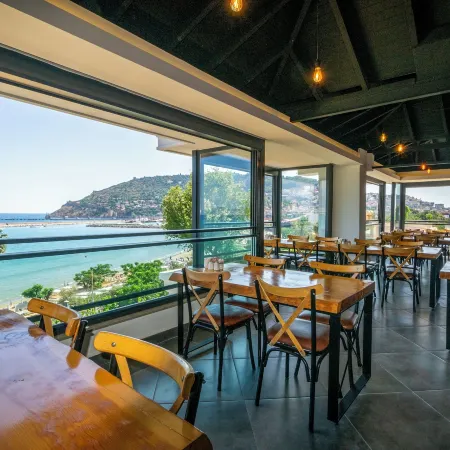 De'Manor Boutique Hotel Отели рядом с достопримечательностью «Гавань Аланьи»