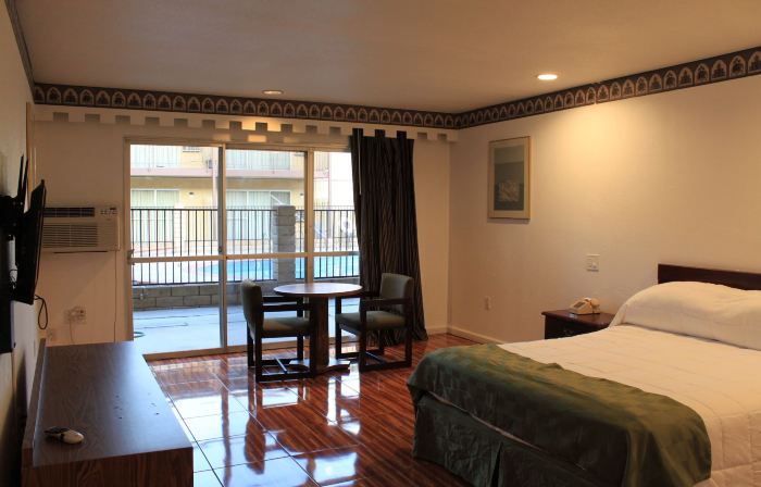 Menifee Inn