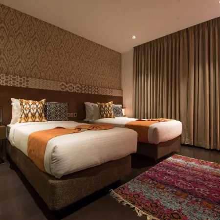 Hotel Gallery 67 Отели рядом с достопримечательностью «Мост Хора»