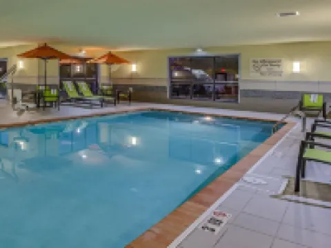 Hampton Inn & Suites Elyria Hotels in Elyria