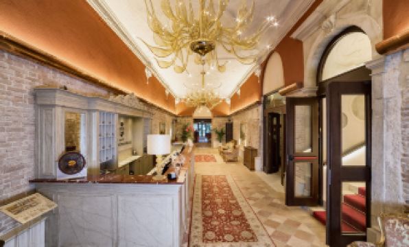 Hotel Nani Mocenigo Palace