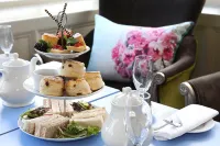 Pendley Manor - breakfast