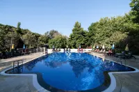 Fener Motel - Beach