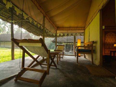 The Barefoot at Havelock