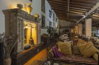 Villa Dei Papiri Resort