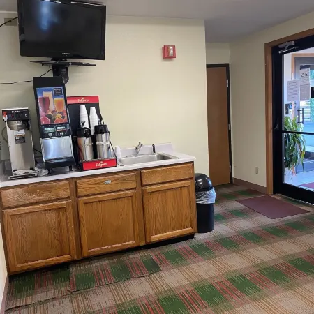 Americas Best Value Inn Champaign