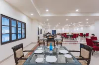 Shree Vallabh Vilas Lords Plaza Nathdwara - Pure Veg - Desayuno
