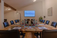 Hotel Lavender - Oleander Resort Hotels in Strunjan