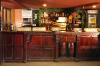 Kga Elite Continental Hotel - bar
