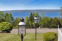 Bay Inn of Petoskey