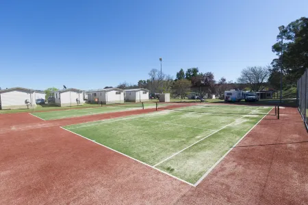 Fossickers Tourist Park