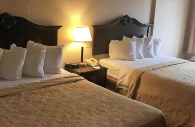Danville Suite Hotels in Paxinos