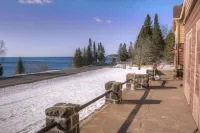 Cascade Lodge فنادق في غراند ماريس