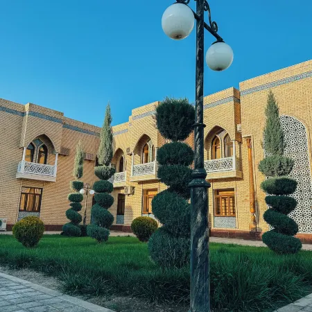Pakhlavon hotel