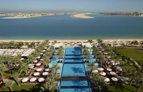 杜拜卓美亞扎比爾薩拉伊酒店