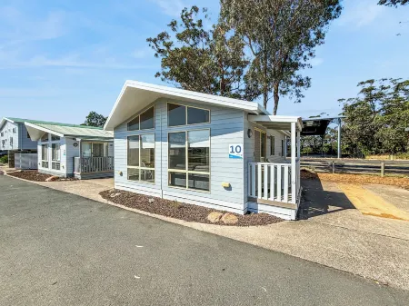 Tween Waters Merimbula Отели в г. Меримбула