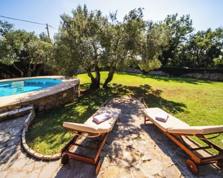 Garden Oasis Pool Villa Hotels in Cilipi