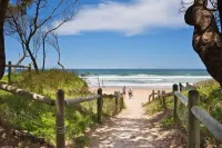 Lorikeet Holiday Park Hotels in Woolgoolga