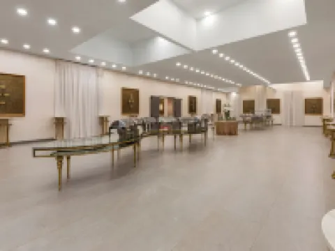 รามาดา บาย วินด์แฮม สนามบิน DFW โรงแรมในอีร์วิ่ง