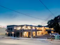 Hotel Siri Downtown - Paso Robles Hotels in Paso Robles