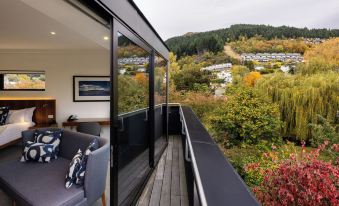 Queenstown Park Boutique Hotel