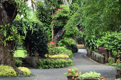 Micklefield Bungalow Hotel dekat Uva Management Development Institute