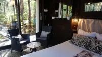 Les Landines Hotels in Villandraut