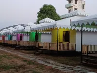 皇家布許卡露營旅館