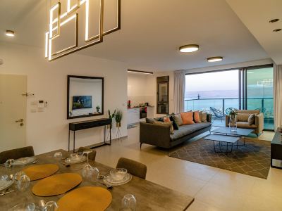 DOV Garden Apartment with Private Pool