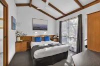 Metung Holiday Villas Hotels in Metung