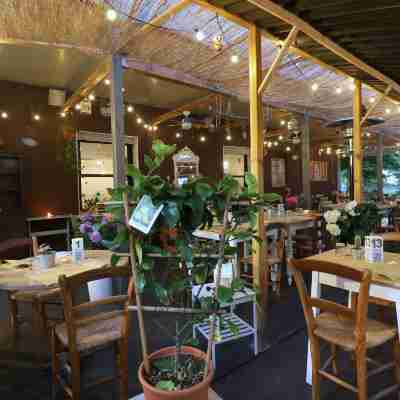 快捷飯店 Dining/Meeting Rooms