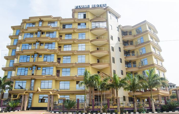 Flomi Hotel