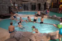 Emerald Resort & Casino - Pools