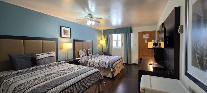Shenstone Motor Inn and Restaurant Hotels in Grey County