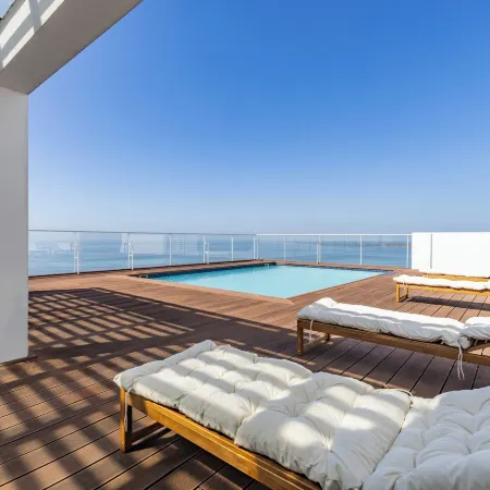 Xenon Urban Apartments