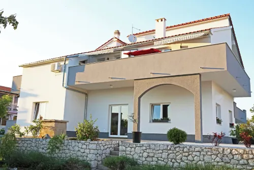 Guesthouse Villa DomeNico - parking